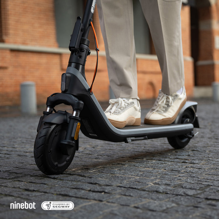 Trottinette électrique - Ninebot E2 Plus E II - 25 km/h