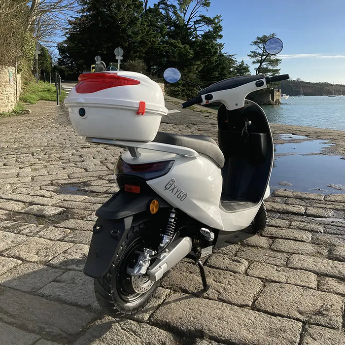 Scooter électrique 50 cm3 - OxyGo BinGo