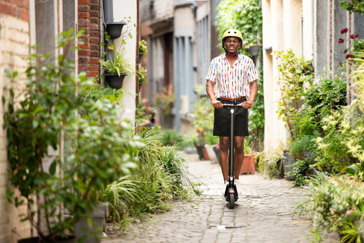 Trottinette électrique - Ninebot F2 Pro E - 25 km/h